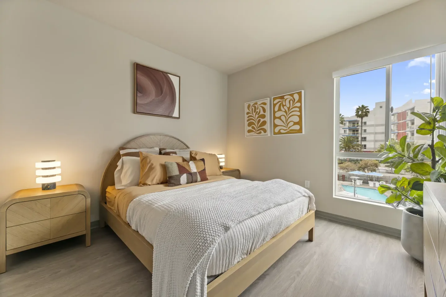 The Shores bedroom1