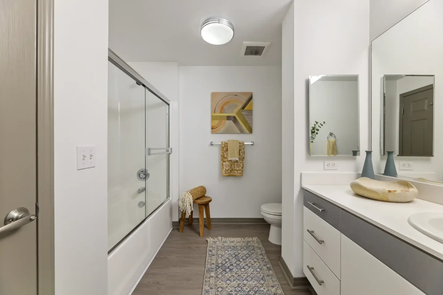 The Shores Private Bathroom in Marina Del Rey